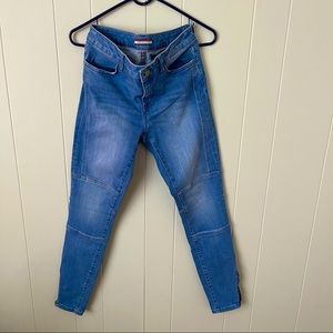 Tommy Hilfiger Skinny Light Wash Jeans